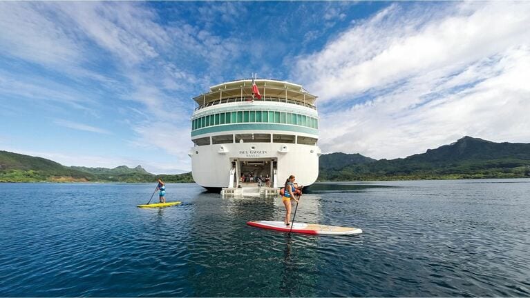 船の最後尾が開閉し、プラットフォームになる「ウォータースポーツマリーナ」。