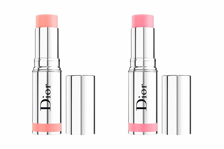 スティック グロウ 左から、715 コーラル グロウ、 865 ピンク グロウ 限定2色 各5,000円／パルファン・クリスチャン・ディオール