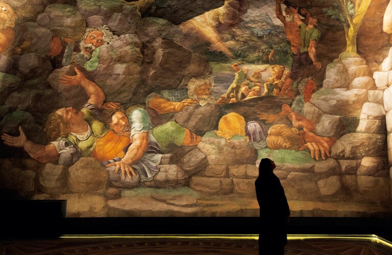 テ宮殿の数あるフレスコ画の中で最も有名な「巨人の間」の壁面南側の一部分。