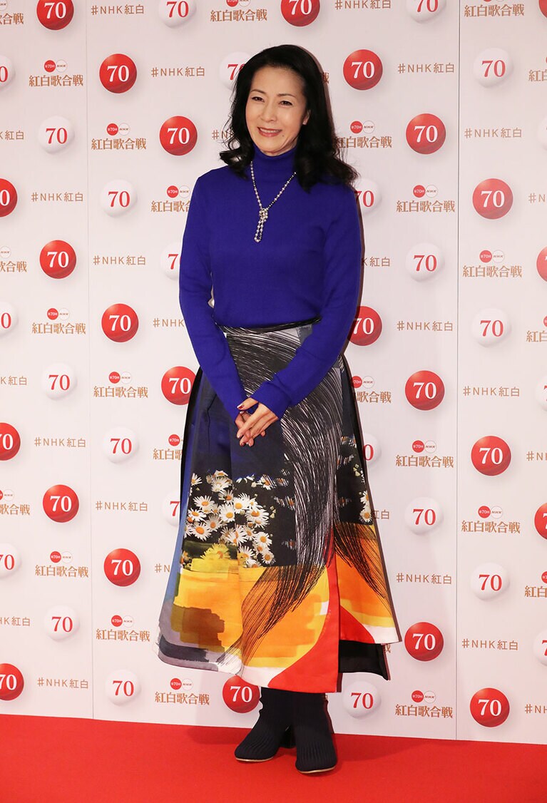 坂本冬美は菩薩顔というか、天女顔というか、ものすごく尊い顔だと思う。