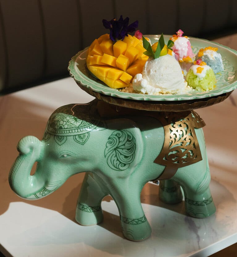 「セラポット」のアフタヌーンティーは、4品 1,290タイバーツ、3品 990タイバーツ。