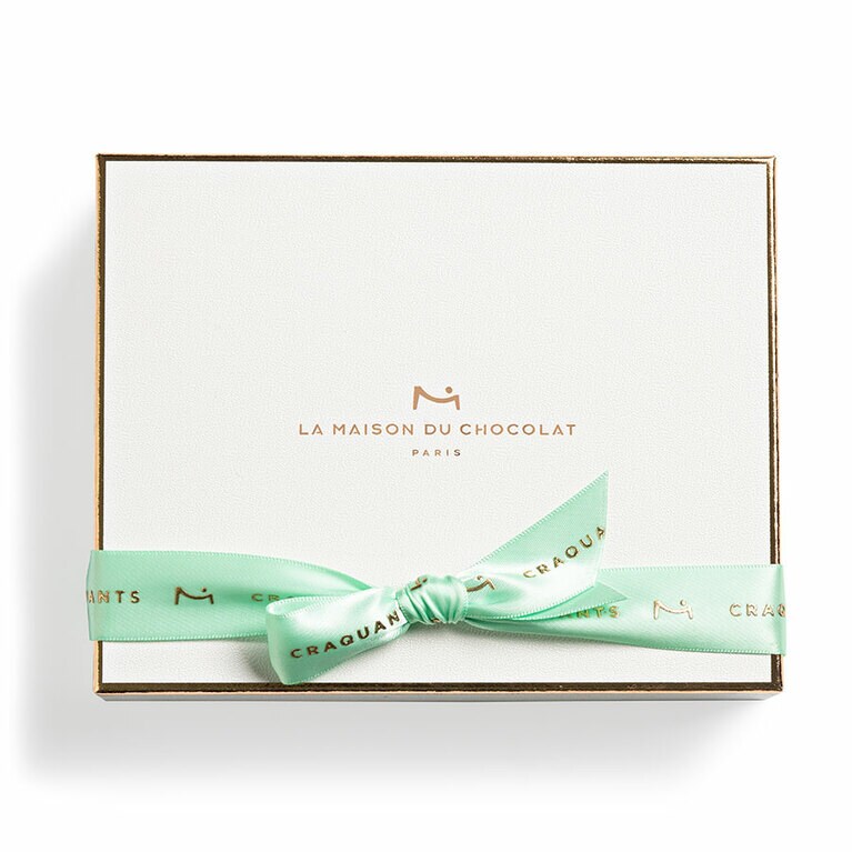 「バック クラカン」7,344円。