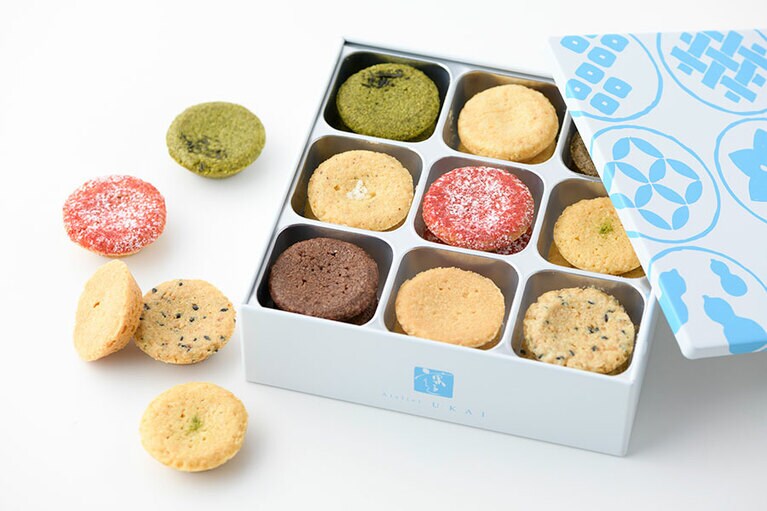 フールセック・サブレ缶 2,593円／アトリエうかい