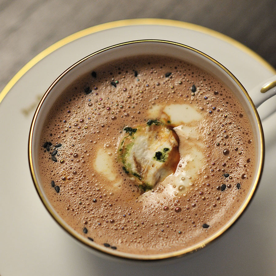 Chocolat Chaud au Bord de l’Eau　～川辺のショコラ ショ～。