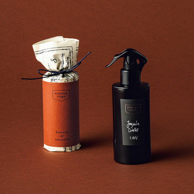 ペルフーメ デ アンビエンテ ハスミン クリオージョ 200ml 17,600円／フエギア 1833 六本木ギャラリー