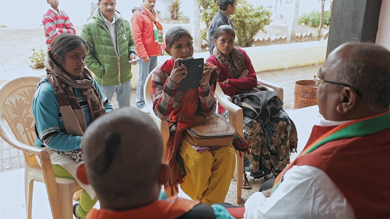 『燃えあがる女性記者たち』全国公開中　©Black Ticket Films