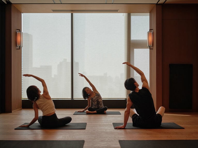 繋がり、ウェルビーイング、成長、栄養の観点から、人生を向上させるさまざまなプログラム「パーペチュアル・ジャーニー」を随時開催している。ヨガやモーニングストレッチ、音楽イベントなども。