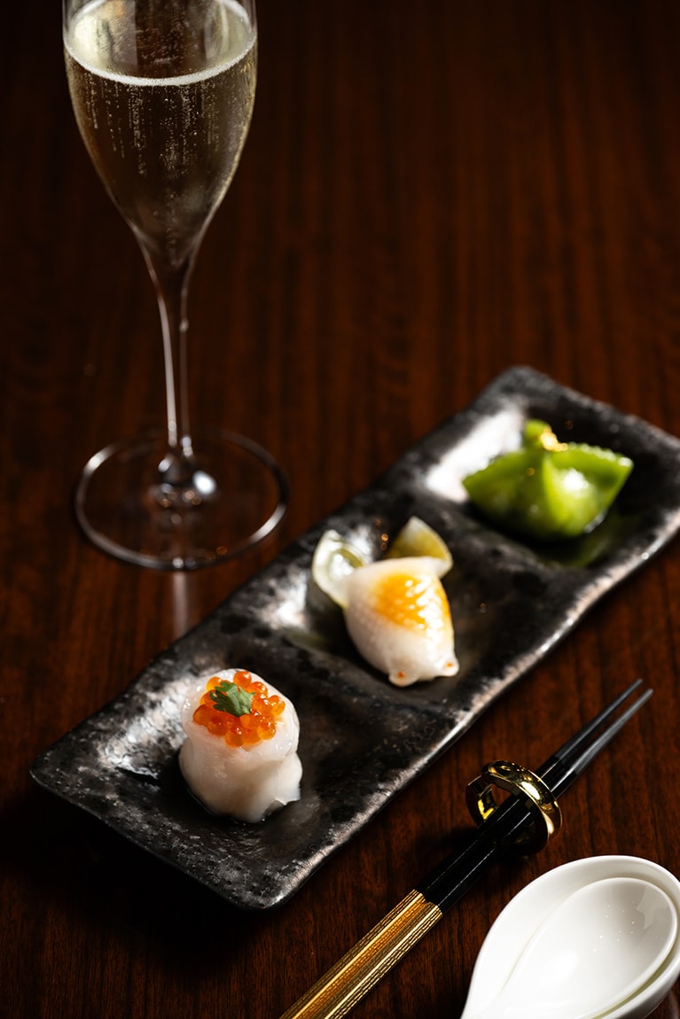 中国料理「チャイナシャドー」で味わえる美味。モダンスタイルのメニューが人気。