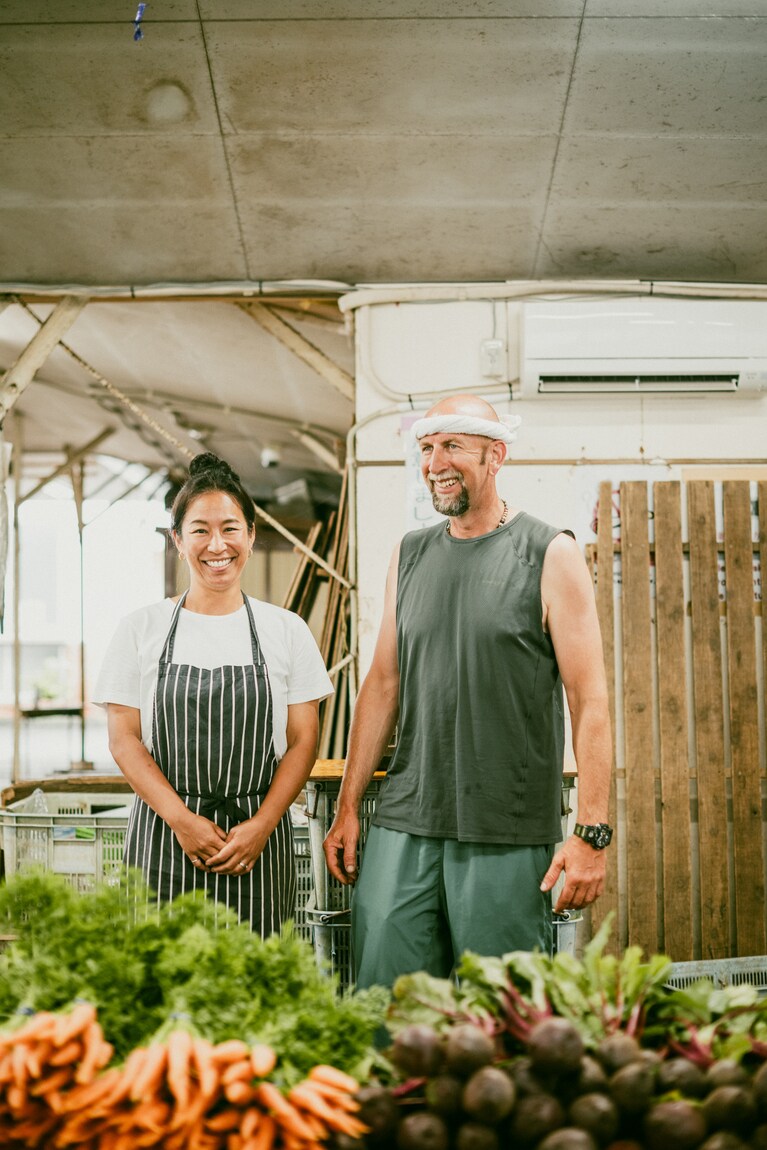 ハンガリー出身のブービーズ･ヨージェフさんと和田恵子さん夫妻。