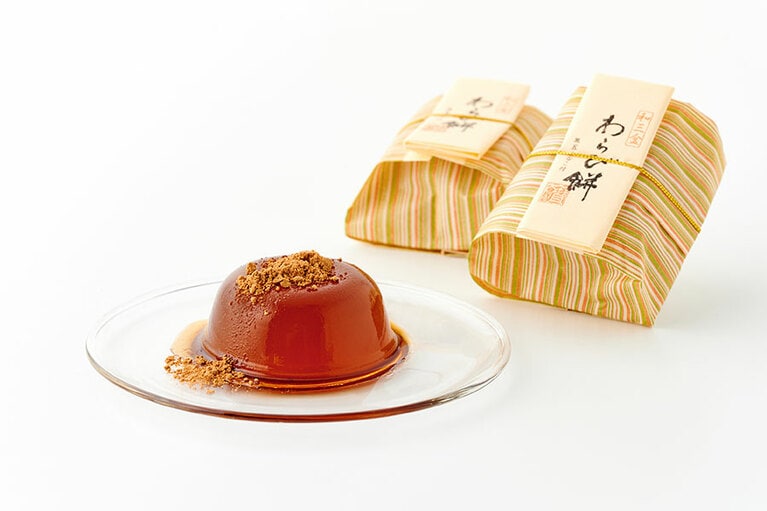 和三盆わらび餅 各324円／寶泉堂 徳島四季乃菓子あわや