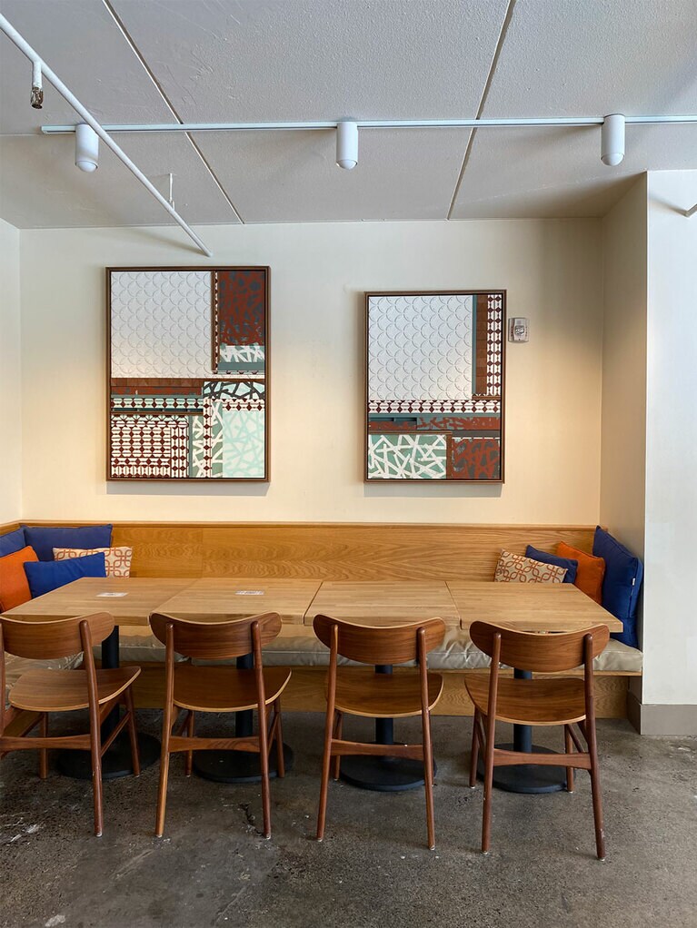 星野リゾート サーフジャック ハワイ。ロックダウン中はテイクアウトで営業していたマヒナ＆サンズの ダイニングエリア。