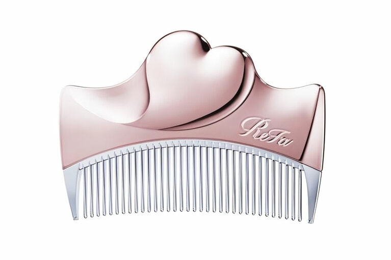 ReFa（リファ） ハートコーム アイラ WITH ローズゴールド 約W9.6×H6.9×D1cm 3,520円／MTG
