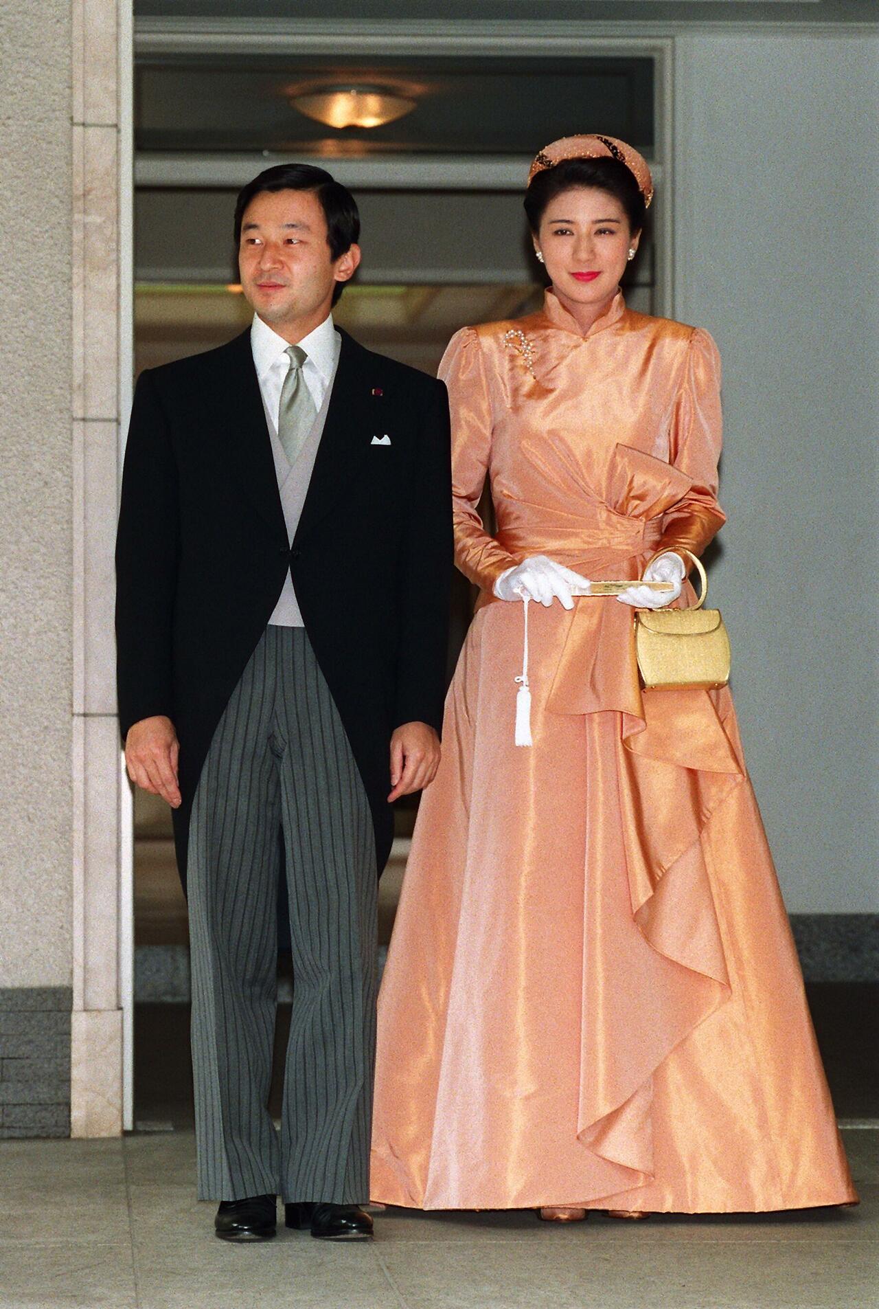 1993年6月15日、「宮中饗宴の儀」に向かわれる皇太子ご夫妻（当時、港区元赤坂の東宮仮御所）　©時事通信社