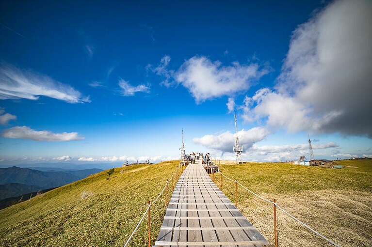【徳島県】剣山。