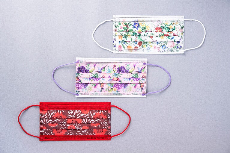 親親JIUJIU「新春拜年款」上から百花富貴、奼紫迎春、新春紅運 各10枚入り 各199元(台湾限定発売)