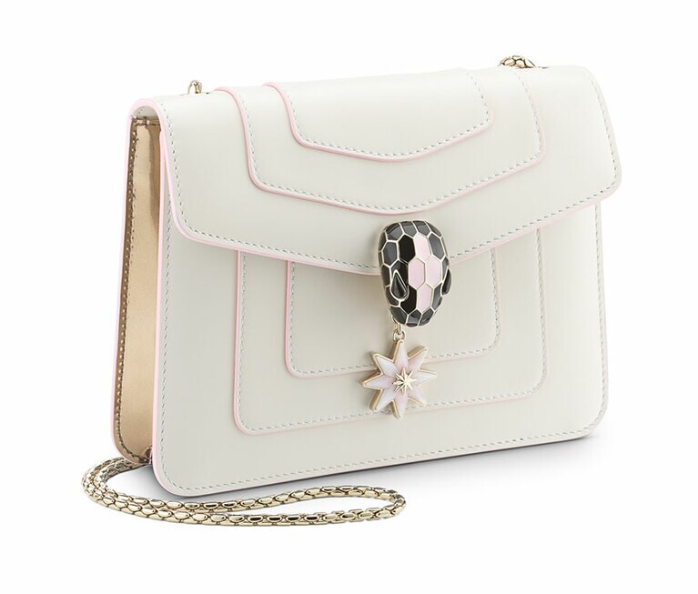 【バッグ カーフ】ホワイトアゲート W20 x H14 x D4.5cm 各298,000円。