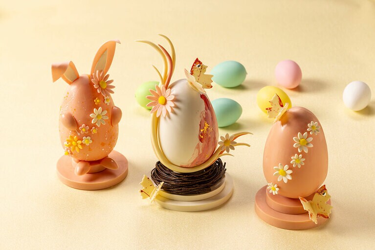 「イースターエッグ チョコレート」各3,800円。