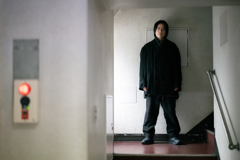 「自分は保護された環境にいる気がした」新作『地図にない』開幕を控えた劇作家・玉田真也が能登半島を巡り、気づいたこと