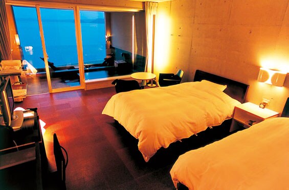 【プライベート・スパ・ホテル《オレンジ・ベイ》】