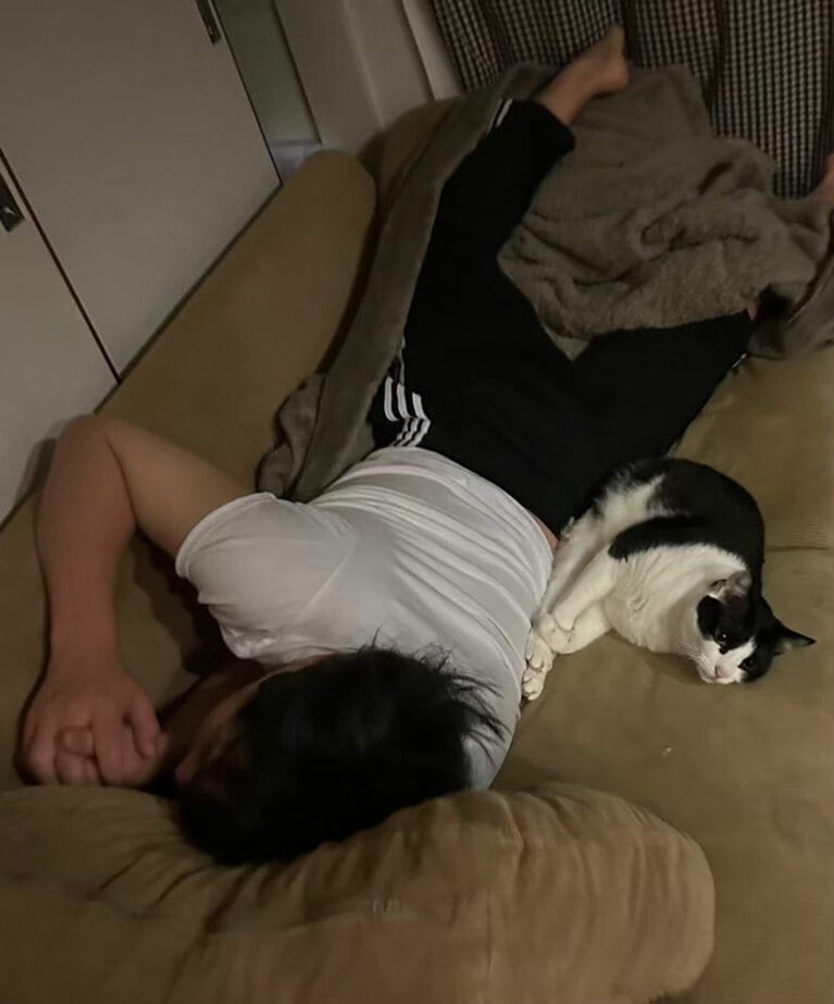 秋山さんとググちゃん。