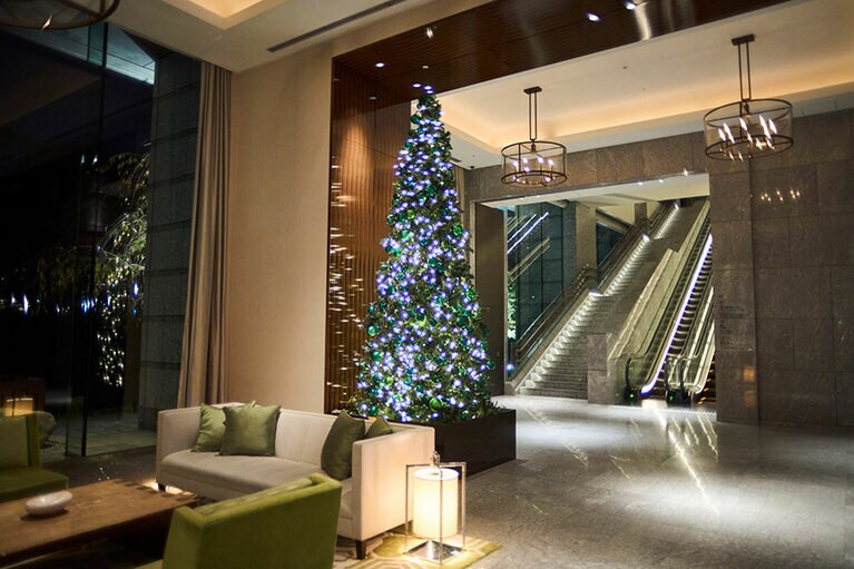 ロビーのクリスマスツリー。