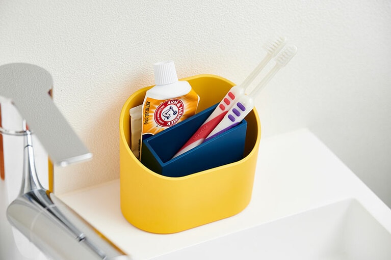 SEKISAKAのSTAND［Mustard］ 3,960円／縷縷 LuLu