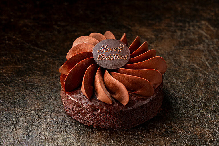 コンラッド東京「ガナッシュショコラ」（直径12cm／4,300円）。