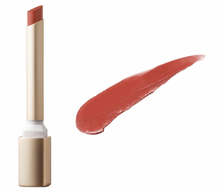 02 木星ブリック。ほんのりほてったレンガカラーで、赤みのちょうどよさに筆者もヘビーユース中。