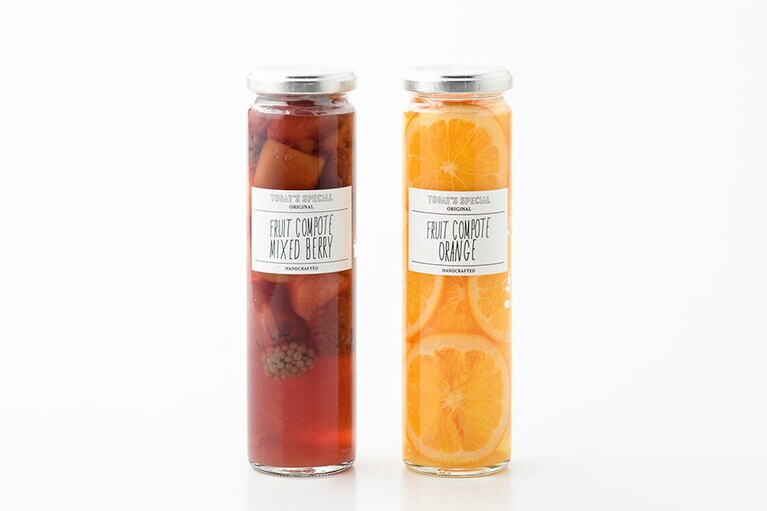オリジナルコンポート 各1,400円(380g)。左から：ミックスベリー、オレンジ。