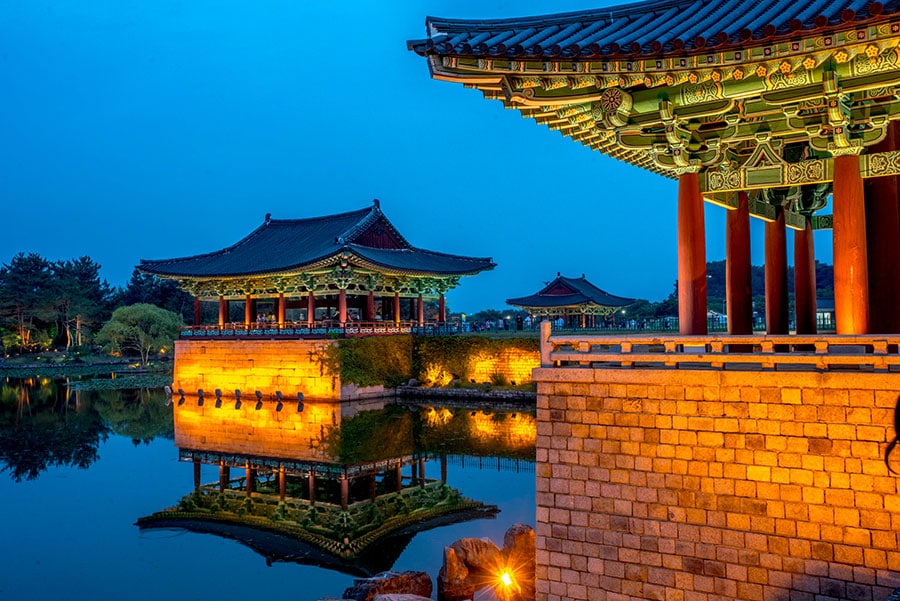 慶州の慶州東宮と月池。