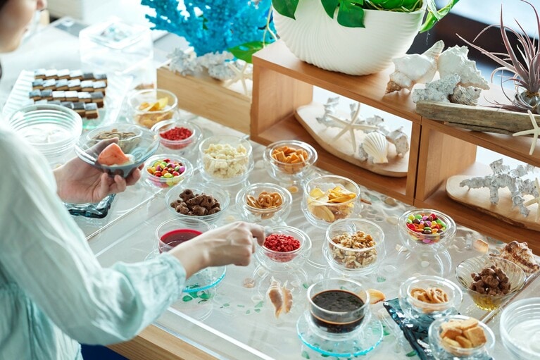 季節のジェラートに自分好みのトッピングを。