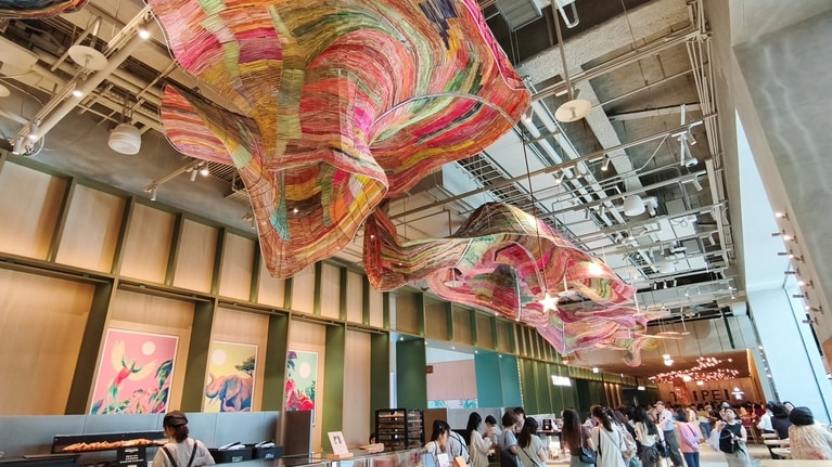 ひと際目を引く圧巻な作品。