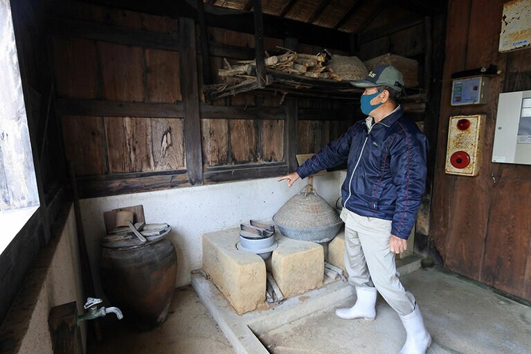 炊事場が主屋内にあるのは珍しいとのこと。