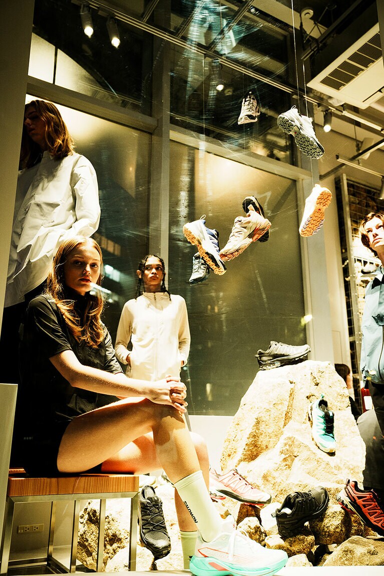 サロモンストア 東京渋谷