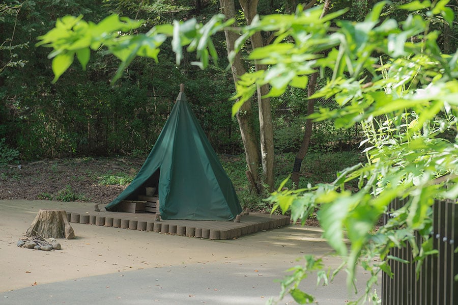 スナフキンのテント。おさびし山エリアと呼ばれるパークのエリアにひっそりと佇んでいる。