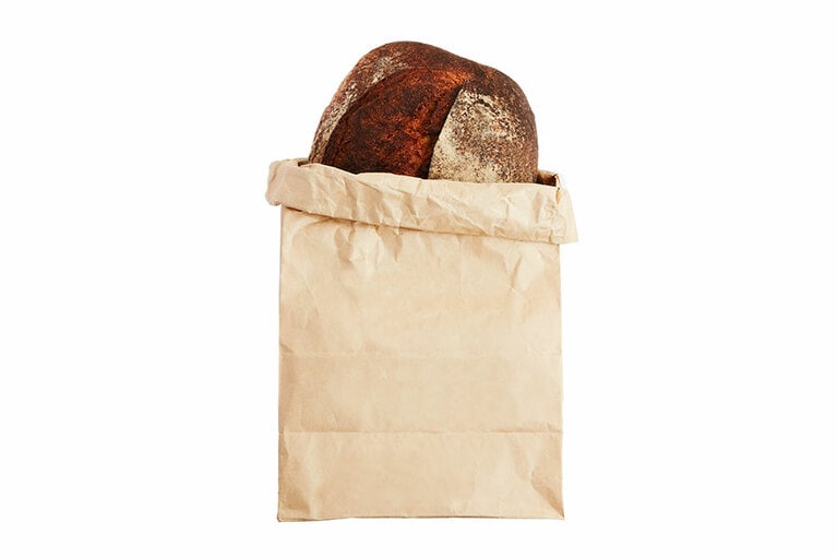 Brioche Paysanne/農夫のブリオッシュ〈熟成前700g〉1,600円。