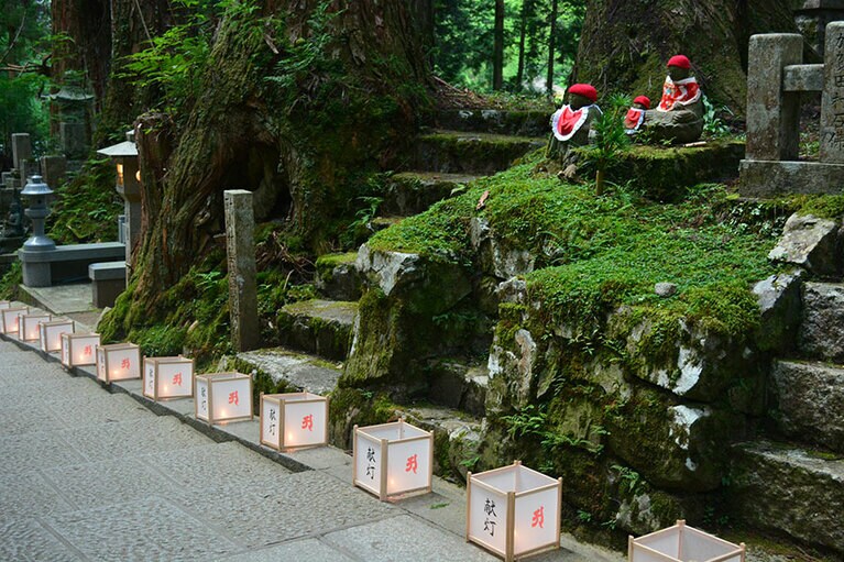 ろうそく祭り。