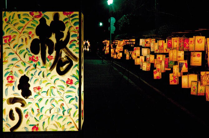 五島椿まつり。©（一社）長崎県観光連盟