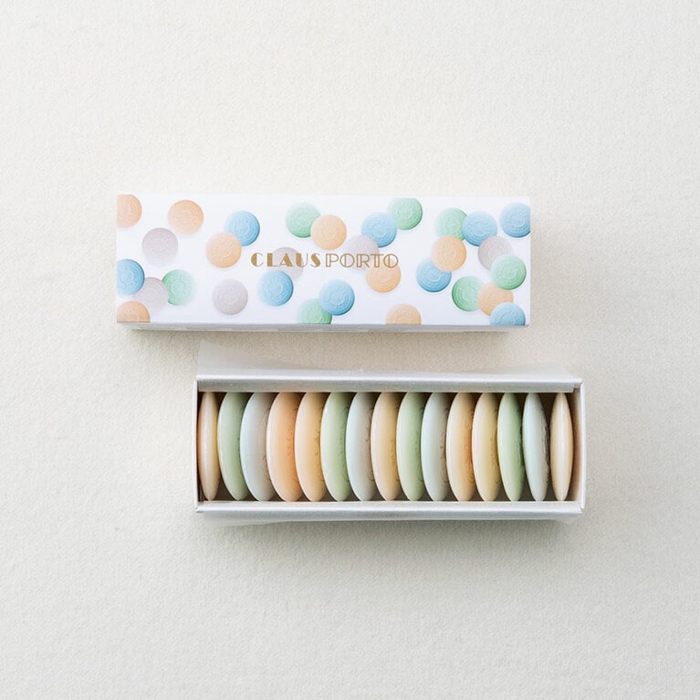 GUEST SOAP BOX CONFETTI 3,600円／ルック