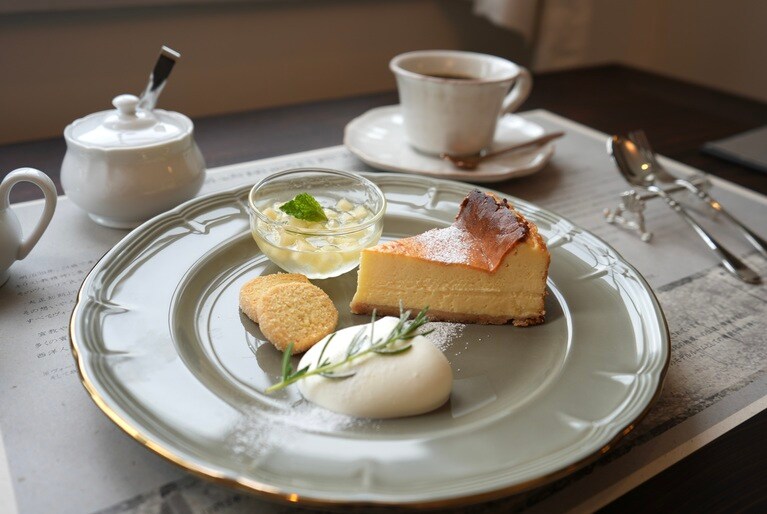 当時のレシピで再現したクッキーなどを楽しめる。