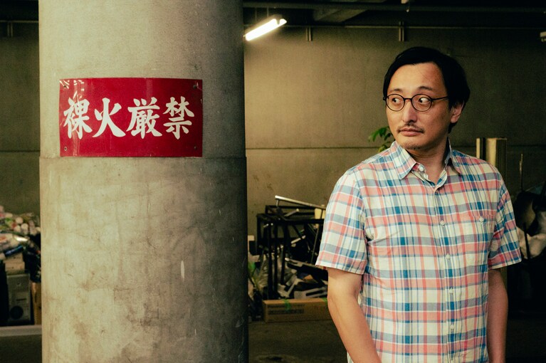 眼光鋭い吉田さん。