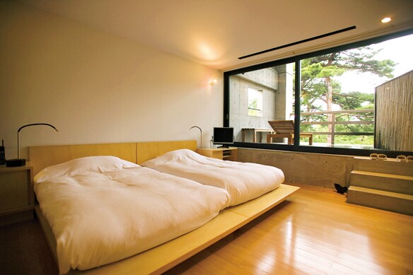 【べにや無何有】