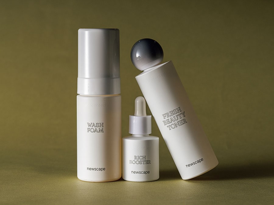 100％自然由来、限りなく香らない無香料。ユニセックスセット［セット内容：WASH FORM 120mL、FRESH BEAUTY TONER 150mL、RICHI BOOSTER 30mL］5,940円／newscape（数量限定発売中）