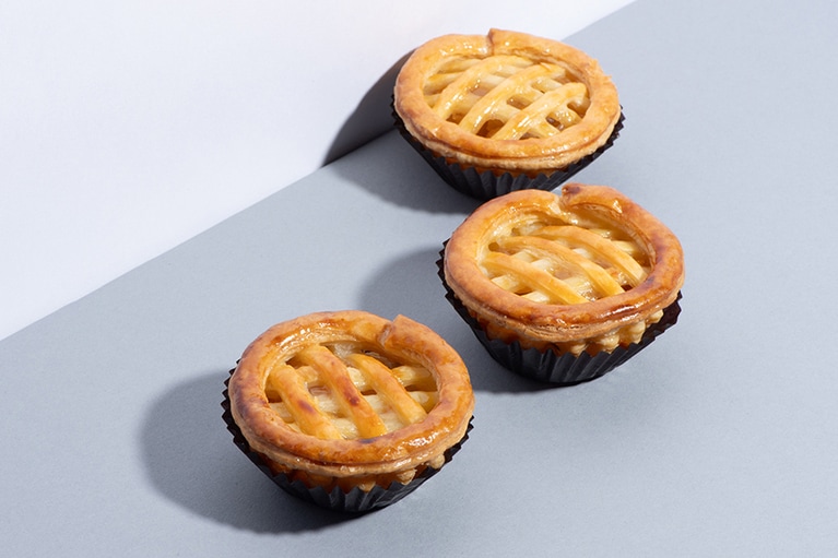 「プティ アップルパイ」648円。