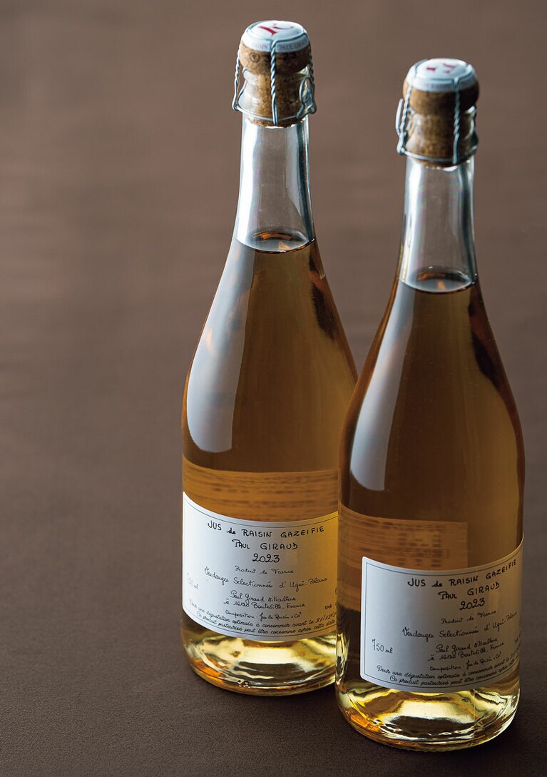 スパークリング・グレープジュース 2023 750ml 2,530円／ポールジロー