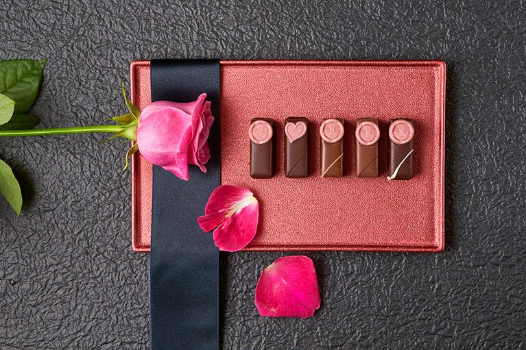 2,300円(5個入り)。