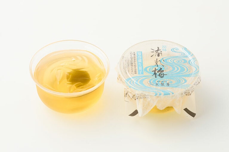 涼味「流れ梅」378円（176g）。※9月上旬頃までの期間限定販売／大阪屋