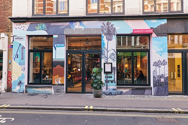 「Scarlett Green」。