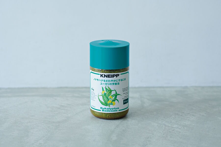 Kneipp バスソルト ユーカリの香り 850g 2,400円／クナイプジャパン