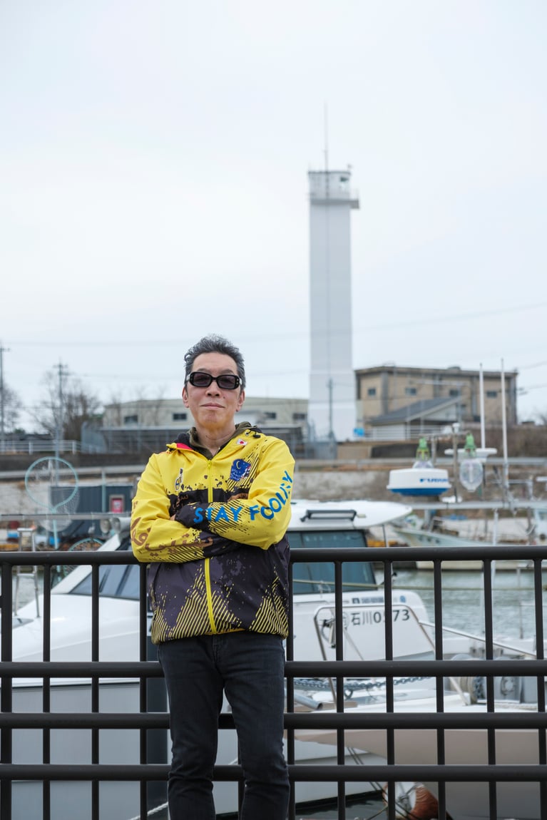 灯台を巡る旅を終えた馳さん。
